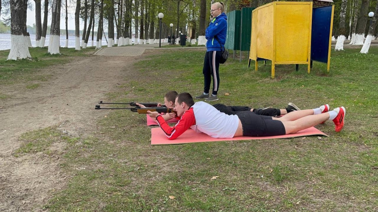 Районная военно-спортивная игра «Зарница-Орлёнок».